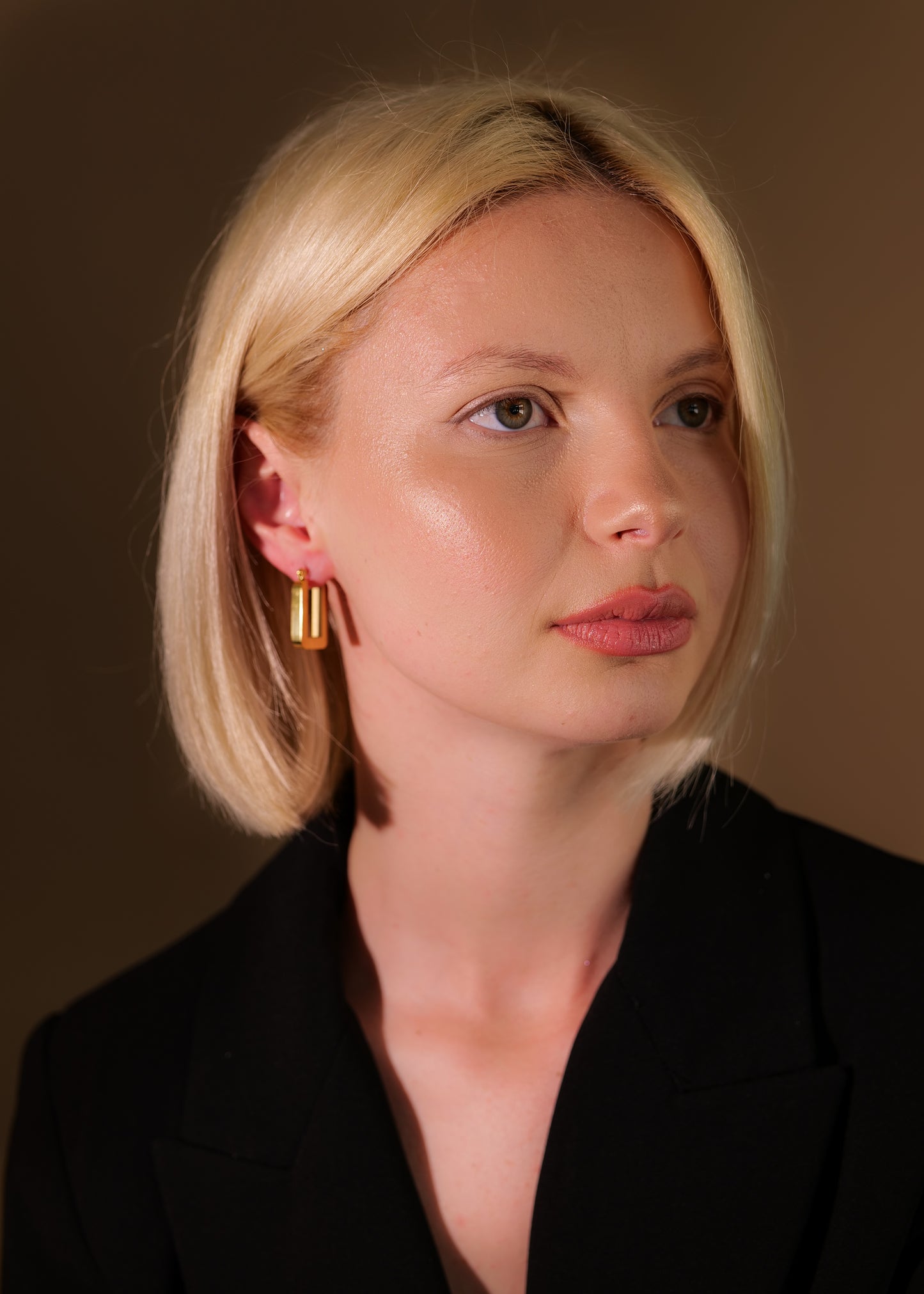 MINIMALIST SQUARE EARRINGS